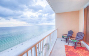 PARKING FEE INCLUDED-Majestic 1-1306! Gulf front 1bedroom, Pool,Hot Tubs,Tennis